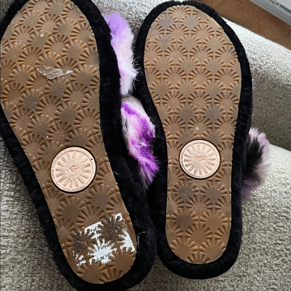 Women's UGG OH YEAH TIE DYE Slippers - Picture 7 of 11
